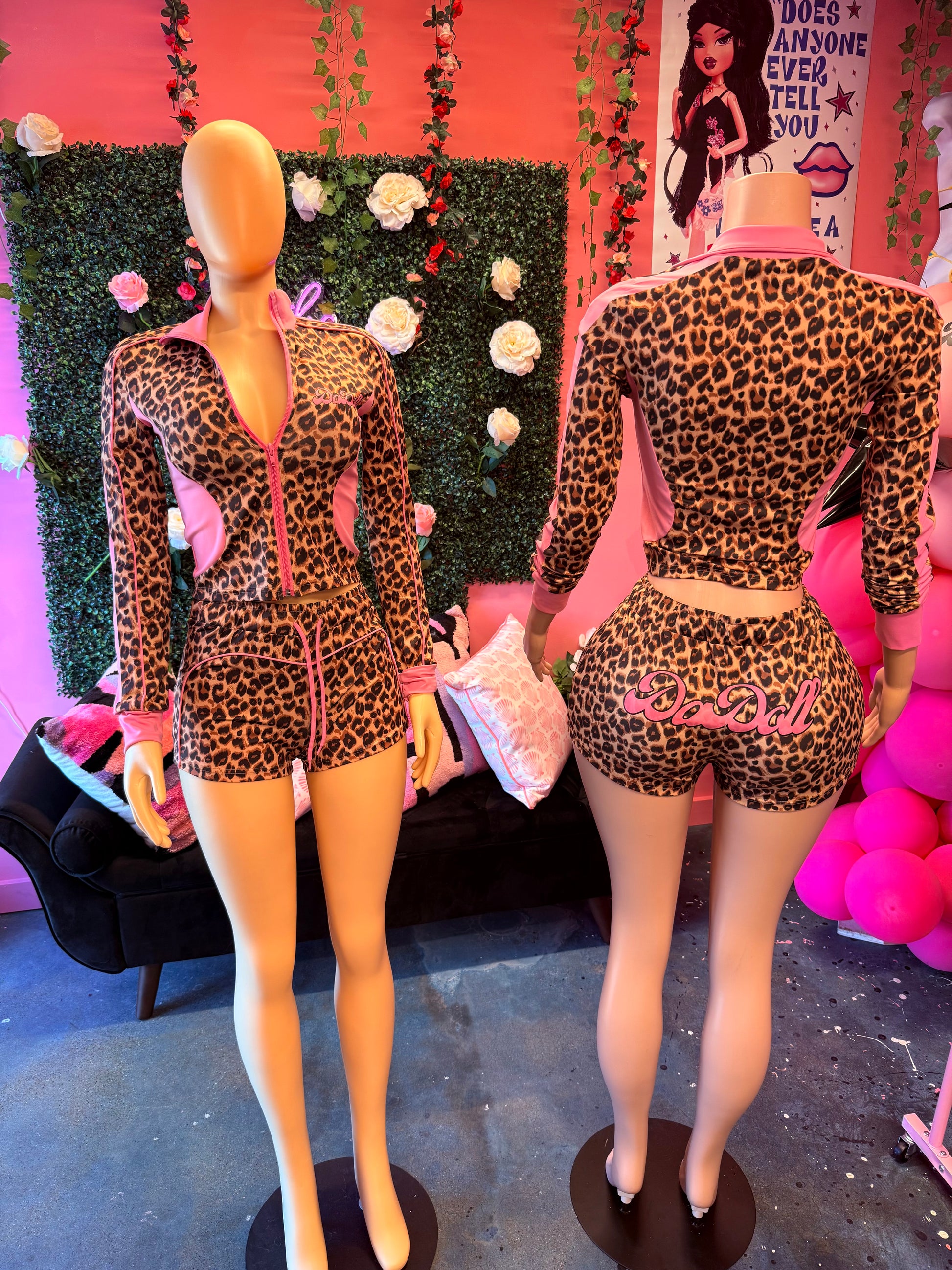 Cheetah Doll Set
