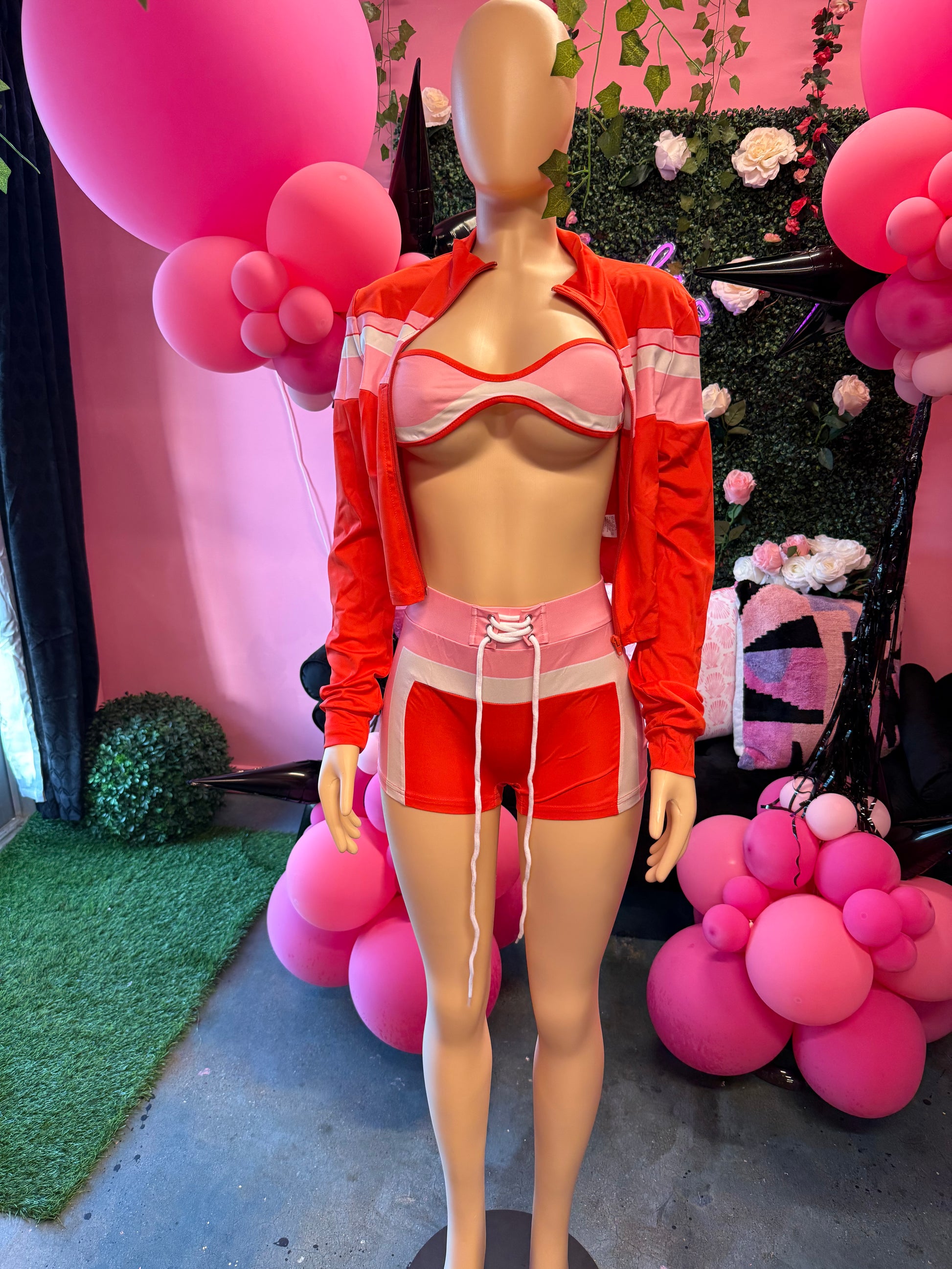 Casa Me (Cherry Red)