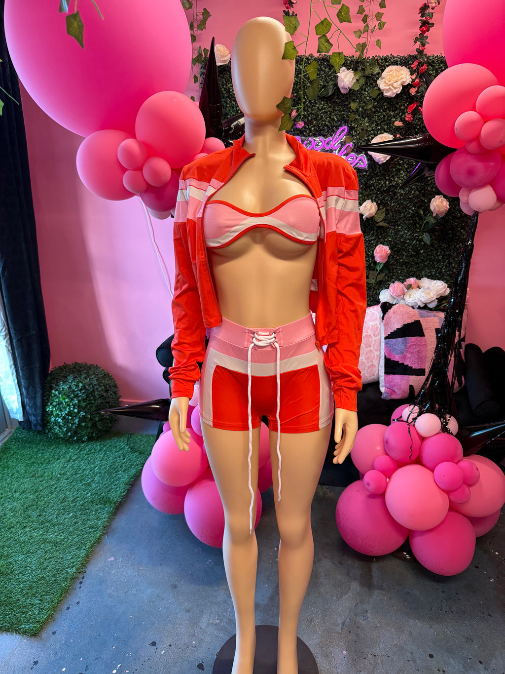 Casa Me (Cherry Red)