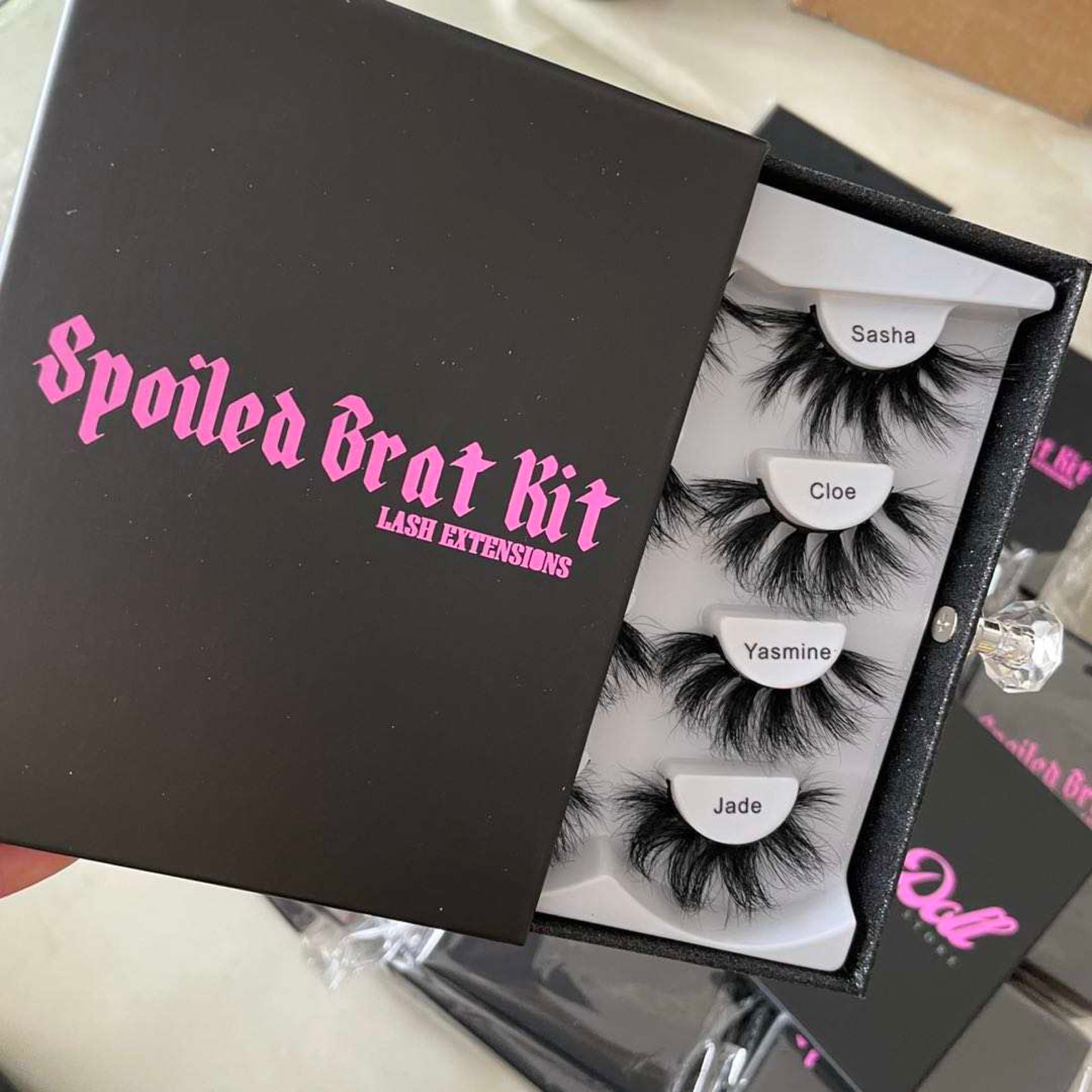 Spoiled Brat Kit (Lash Extensions) w/ Lash Glue.
