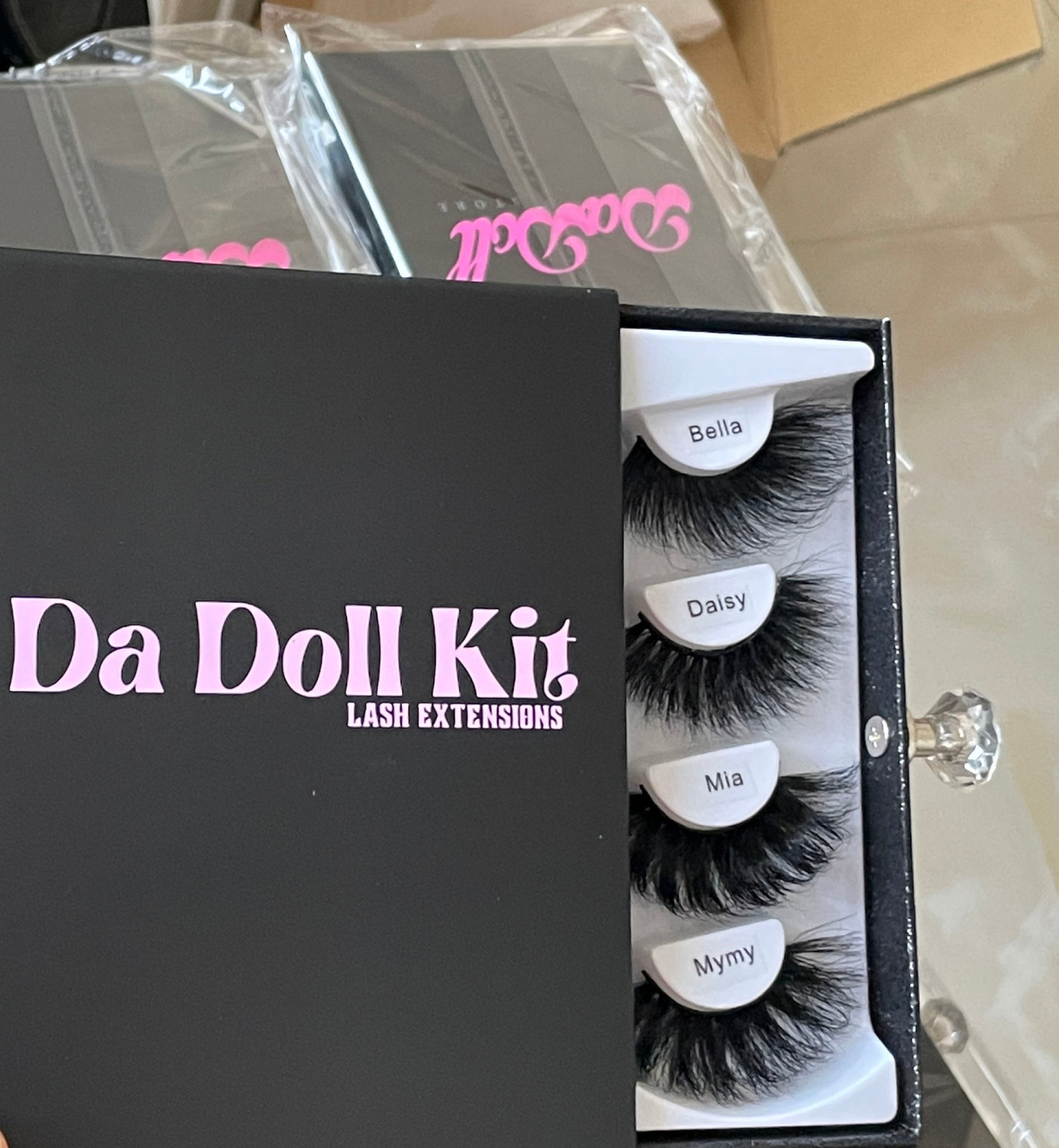 Da Doll Kit (Lash Extensions) w/ Lash Glue