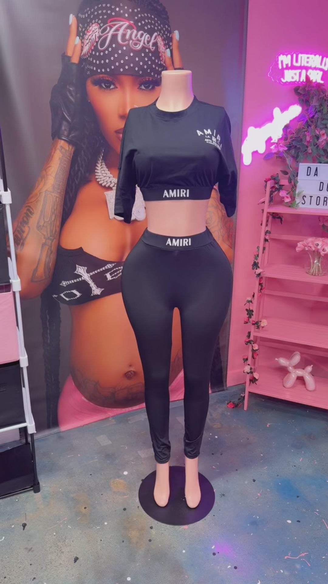 Amiri Set